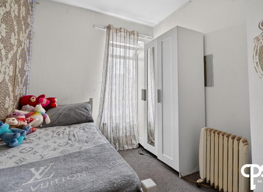 38 Tates Avenue, Belfast, BT9 7BY