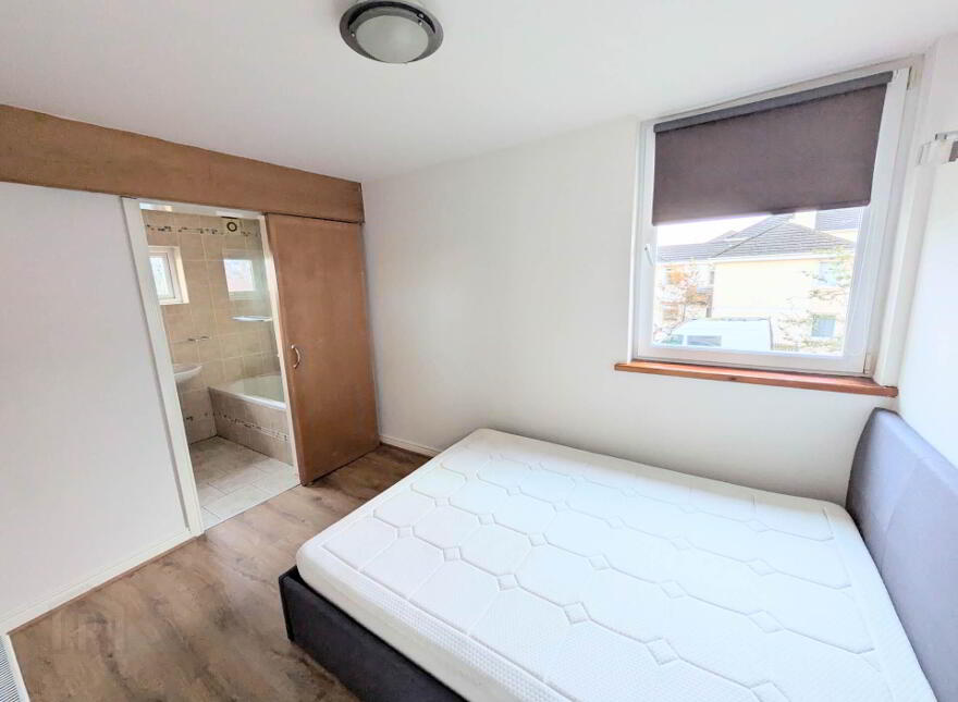 14f Lesley Heights, Glassillan Grove, Greenisland, Carrickfergus, BT38 8TB