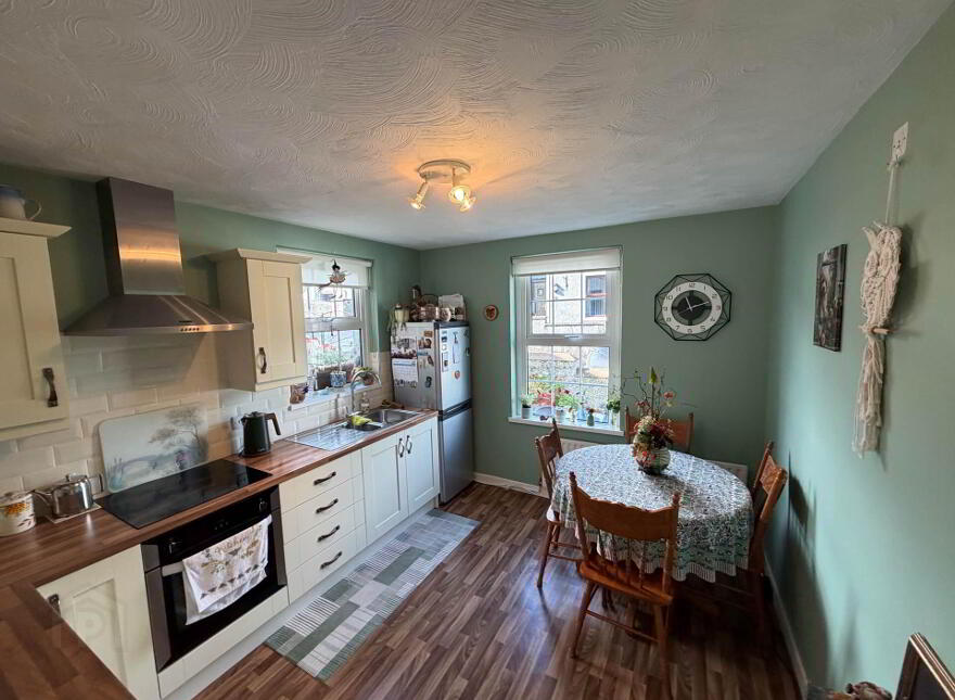 12 Springhill, Ballymena, BT44 0AW
