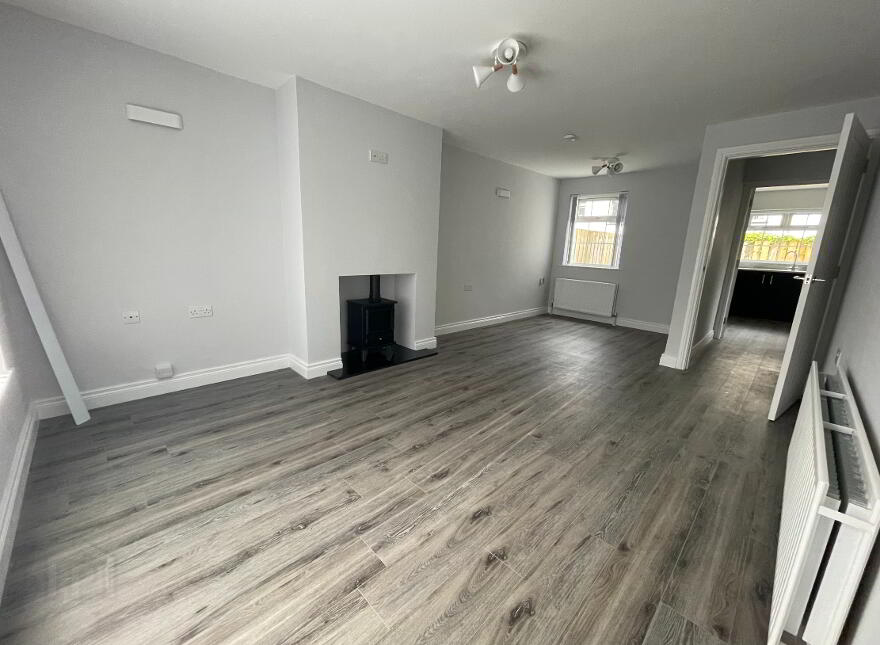 26 Riverdale, Ballymena, BT42 2JB