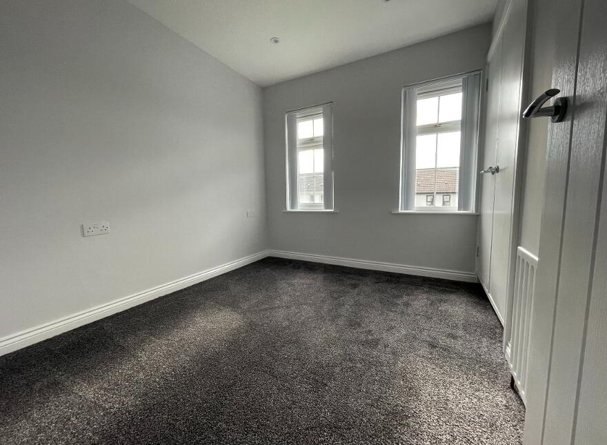 26 Riverdale, Ballymena, BT42 2JB