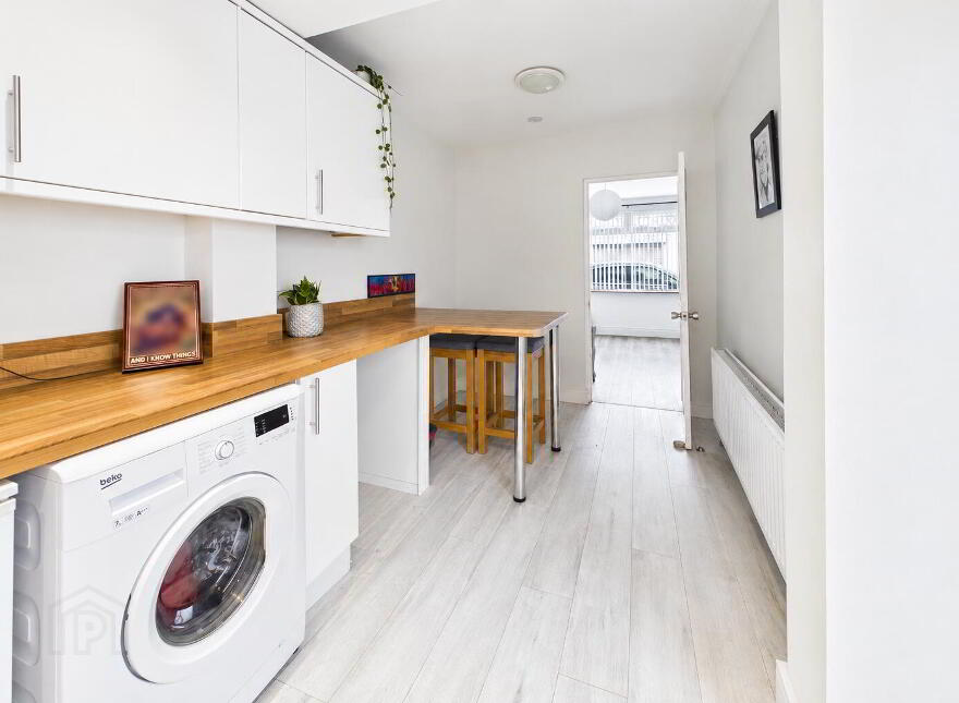 3 Ann Street, Newtownards, BT23 7AB