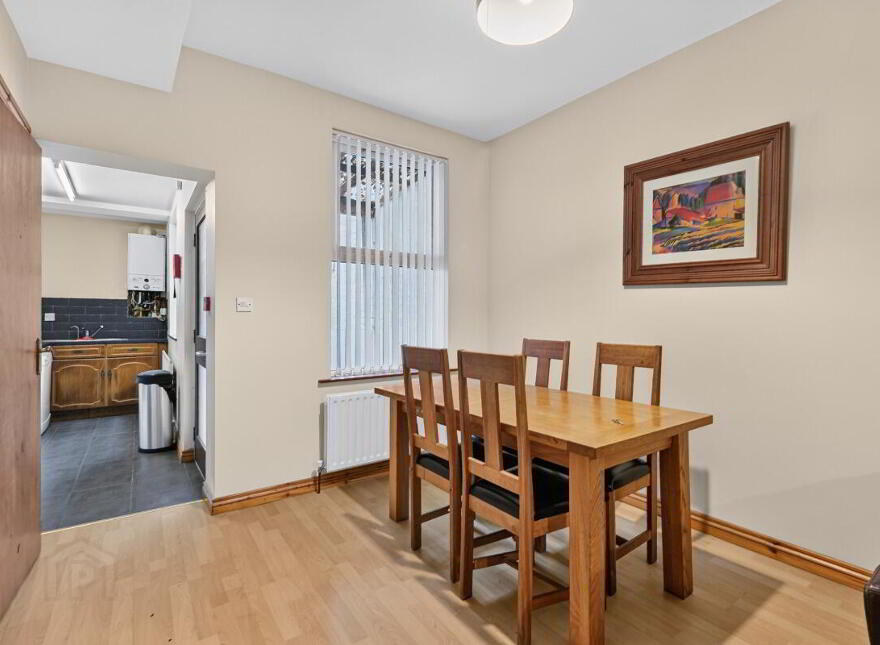 6 Collingwood Avenue, Belfast, BT7 1QT