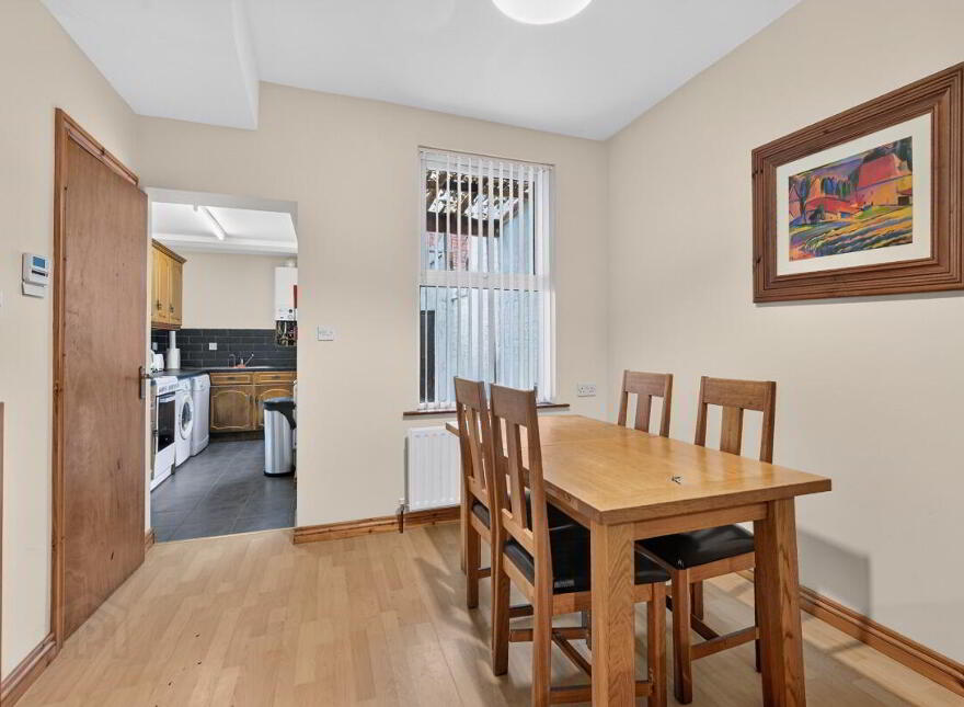 6 Collingwood Avenue, Belfast, BT7 1QT