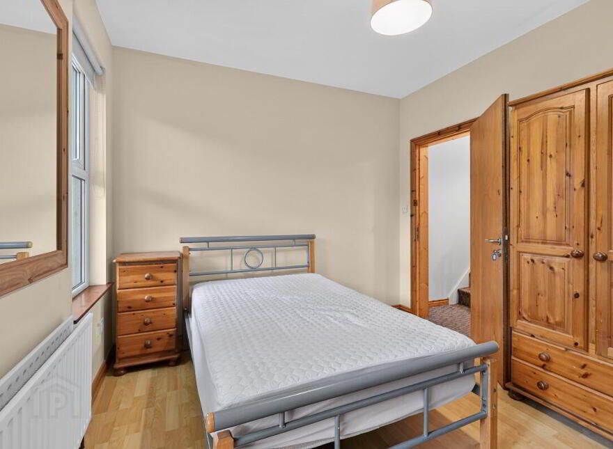 6 Collingwood Avenue, Belfast, BT7 1QT