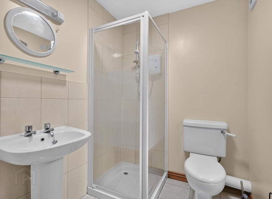 6 Collingwood Avenue, Belfast, BT7 1QT