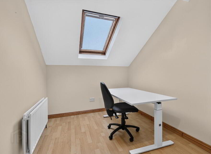 6 Collingwood Avenue, Belfast, BT7 1QT