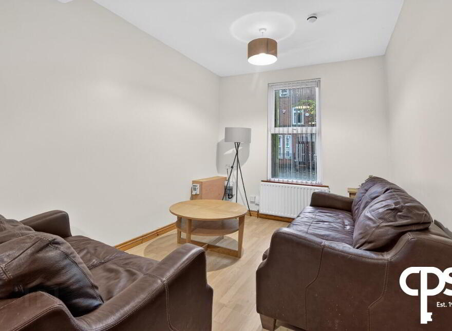 6 Collingwood Avenue, Belfast, BT7 1QT