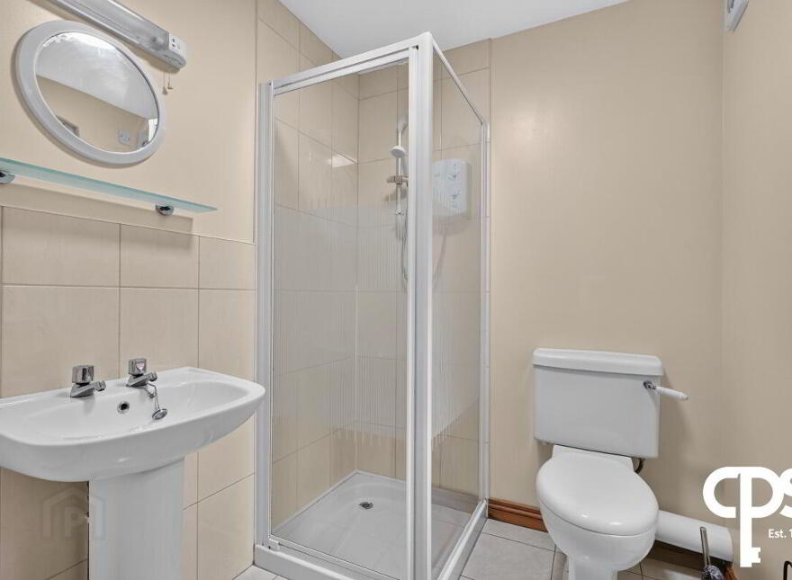 6 Collingwood Avenue, Belfast, BT7 1QT