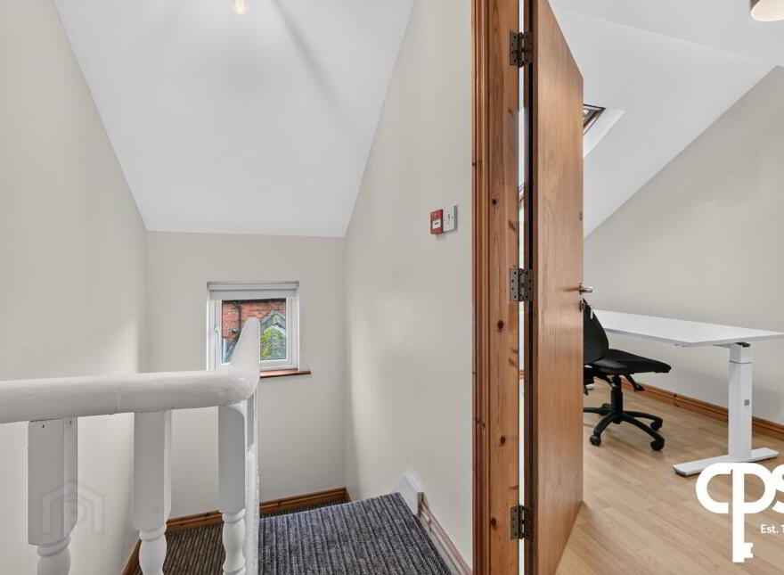 6 Collingwood Avenue, Belfast, BT7 1QT