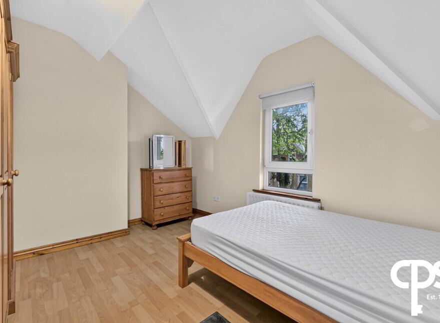 6 Collingwood Avenue, Belfast, BT7 1QT