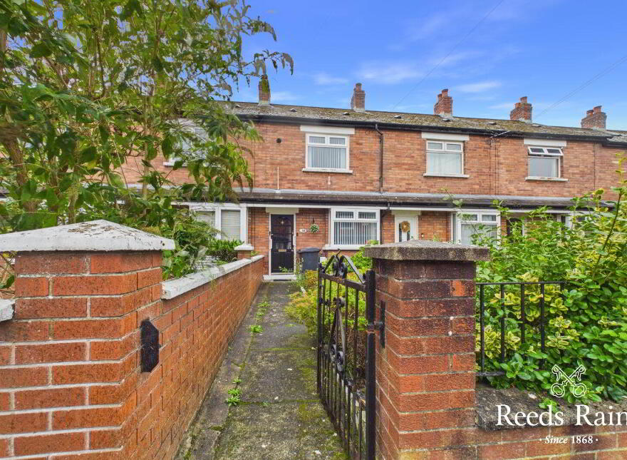 32 Bloomfield Parade, Belfast, BT5 5AS