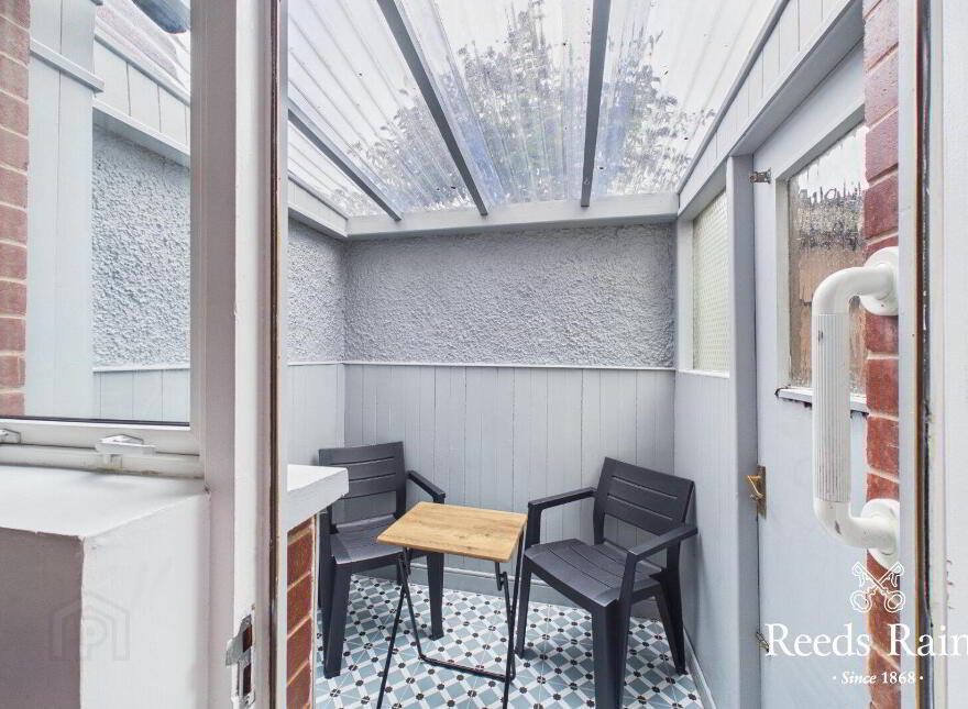 32 Bloomfield Parade, Belfast, BT5 5AS