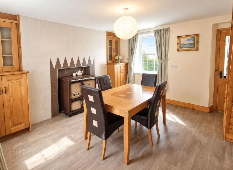 Cloverhill, Ballinrobe, F31KN81