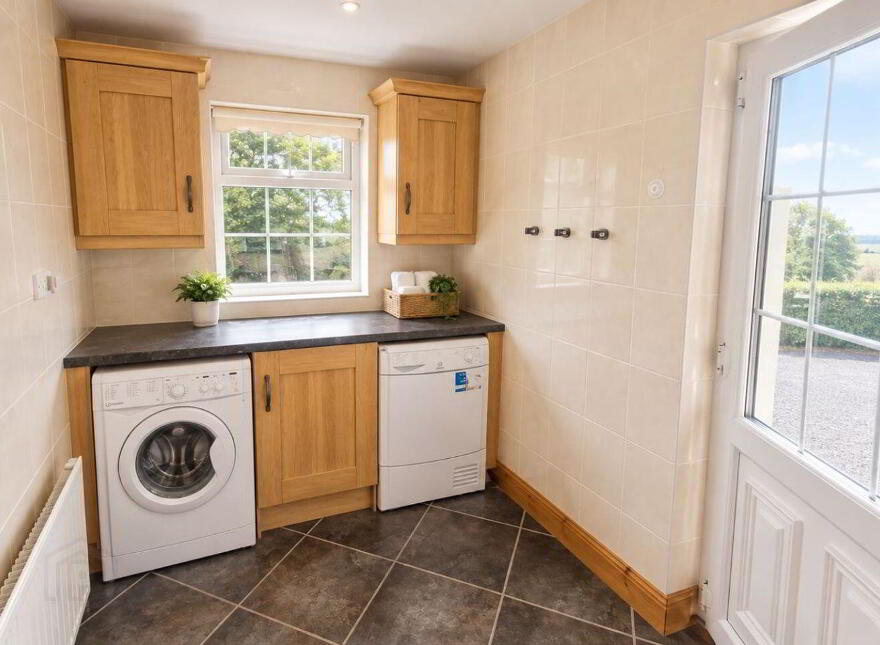 Cloverhill, Ballinrobe, F31KN81