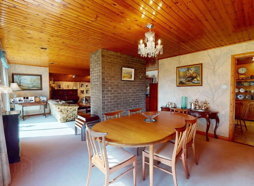 5 Heathfield, Culmore Road, Derry-Londonderry, BT48 8JD