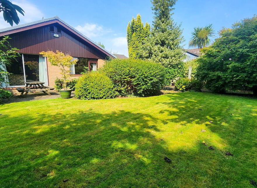 5 Heathfield, Culmore Road, Derry-Londonderry, BT48 8JD