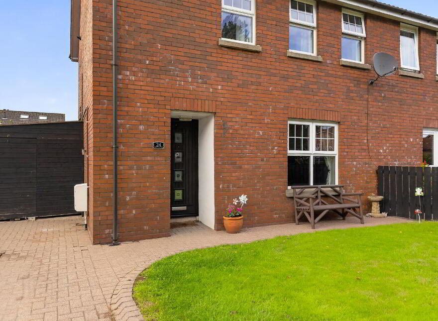24 Straiddorn Green, Comber, Newtownards, BT23 5DQ