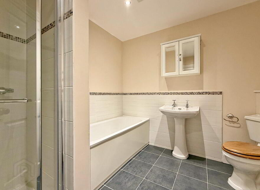 15 Ritchies Wood, Bushmills, BT57 8WD