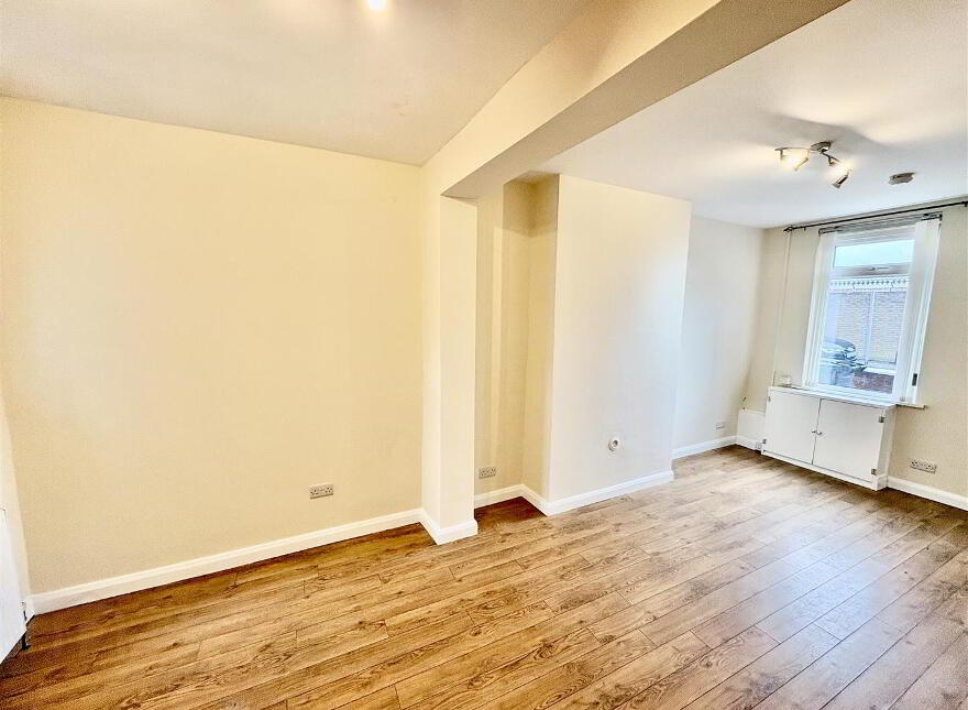 26 Greenville Street, Belfast, BT5 5AG