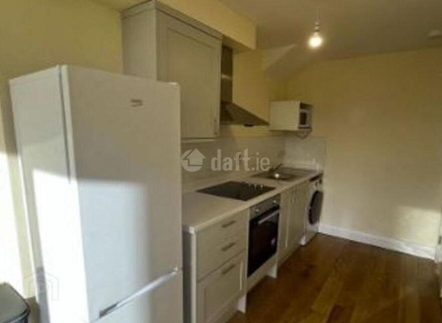 Wexford Street, Dublin 2, D02E271