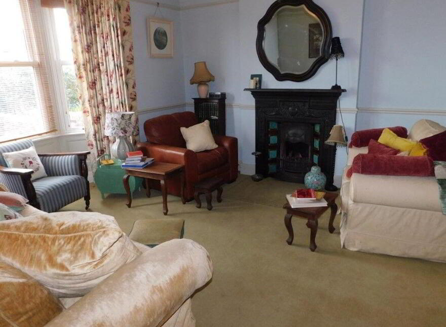 7 Roseneath Villas, Military Road, St. Lukes, T23TD0H