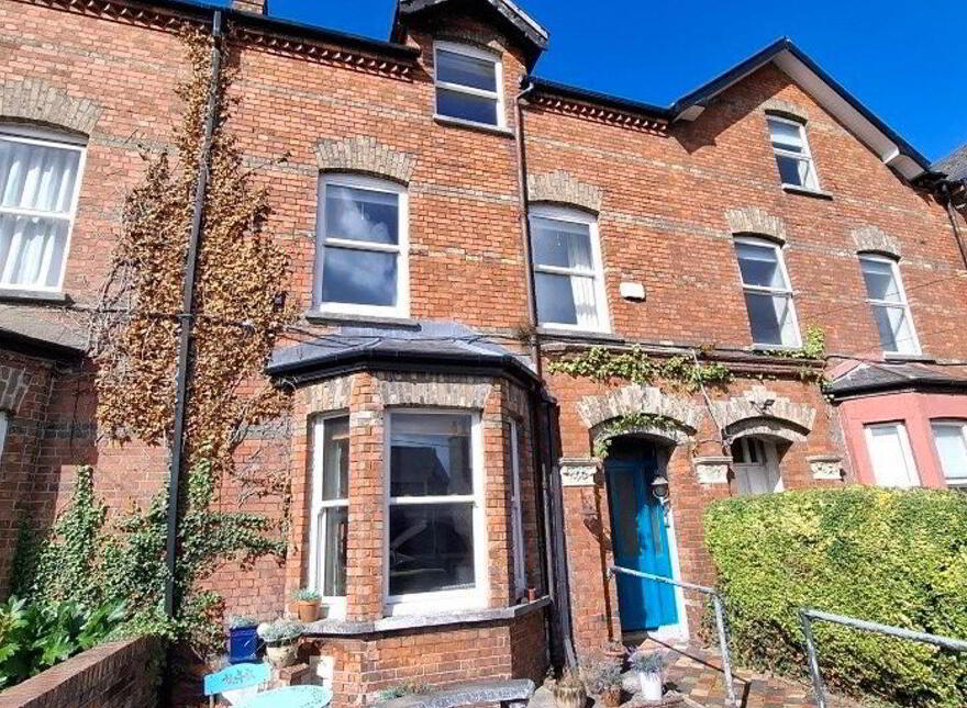 7 Roseneath Villas, Military Road, St. Lukes, T23TD0H