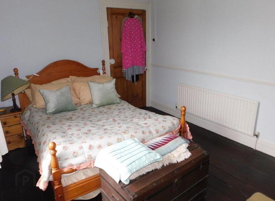 7 Roseneath Villas, Military Road, St. Lukes, T23TD0H