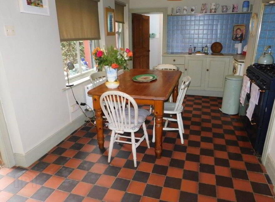 7 Roseneath Villas, Military Road, St. Lukes, T23TD0H