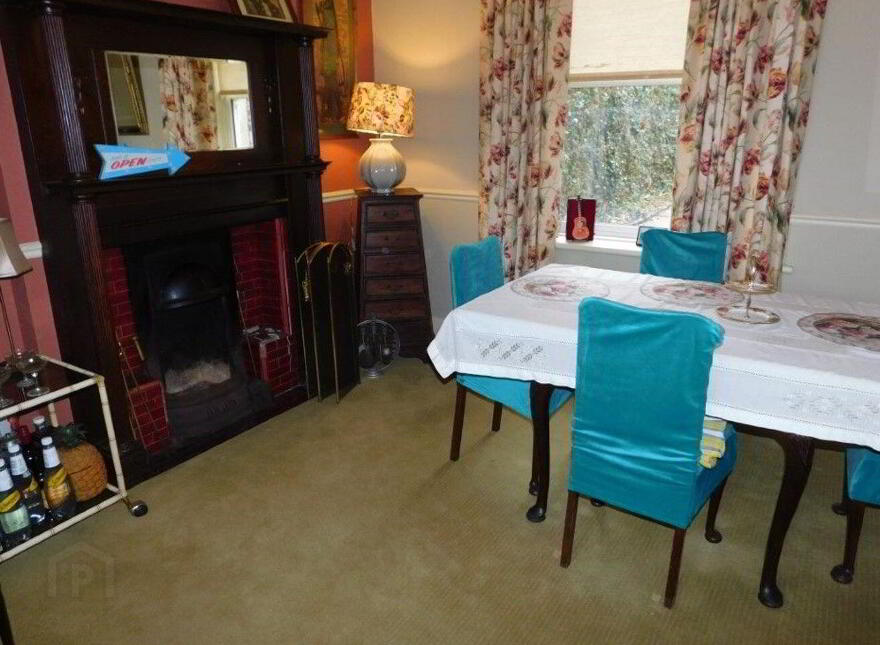 7 Roseneath Villas, Military Road, St. Lukes, T23TD0H