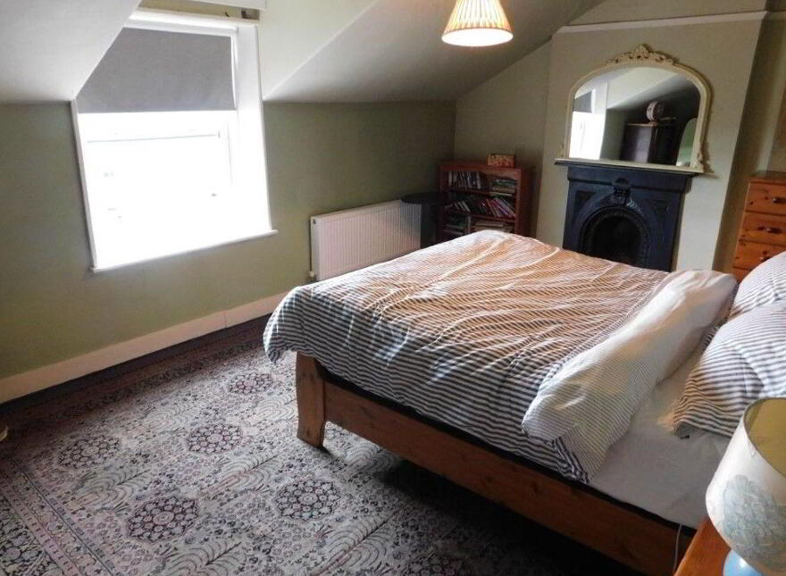 7 Roseneath Villas, Military Road, St. Lukes, T23TD0H