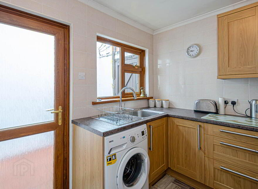7 Florida Drive, Ravenhill, Belfast, BT6 8EX