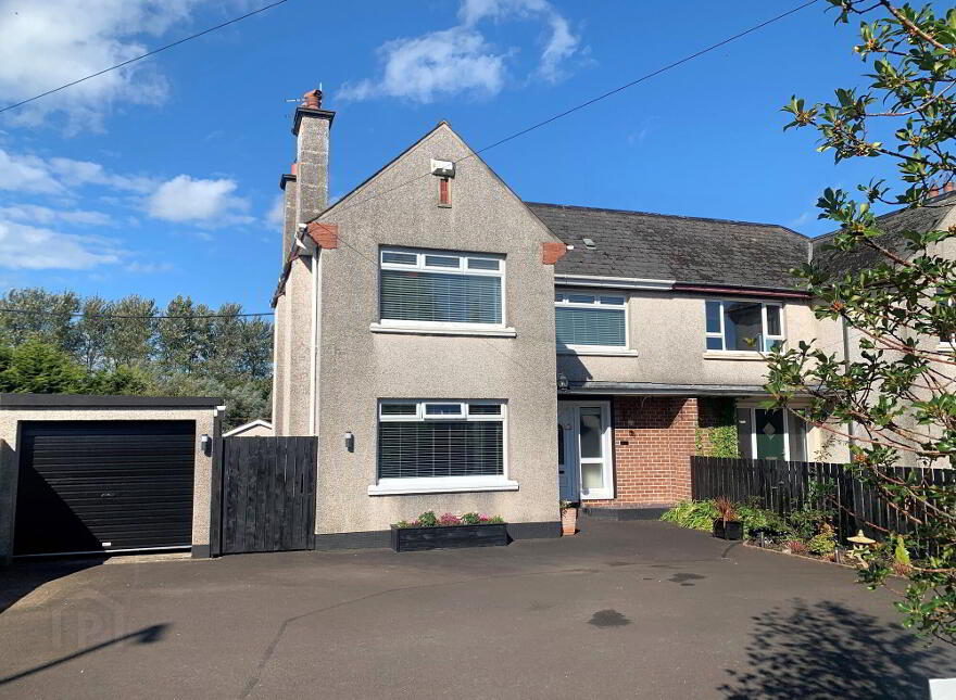 3 Richmond Park, Ballymoney, BT53 7AE