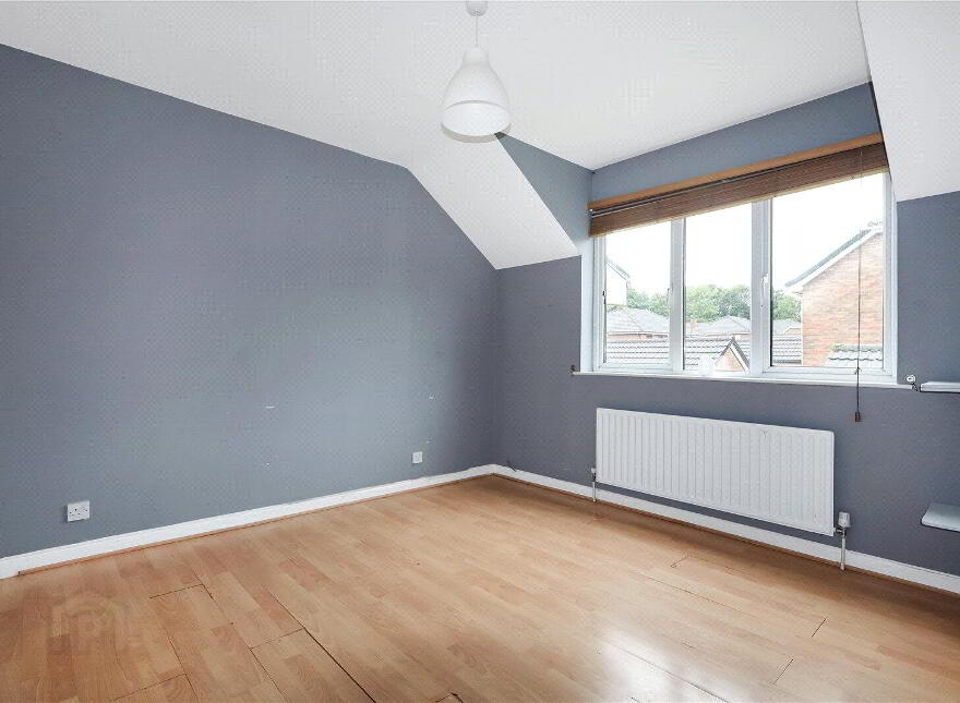 2 Rosewood Glen, Lisburn, BT28 2FH