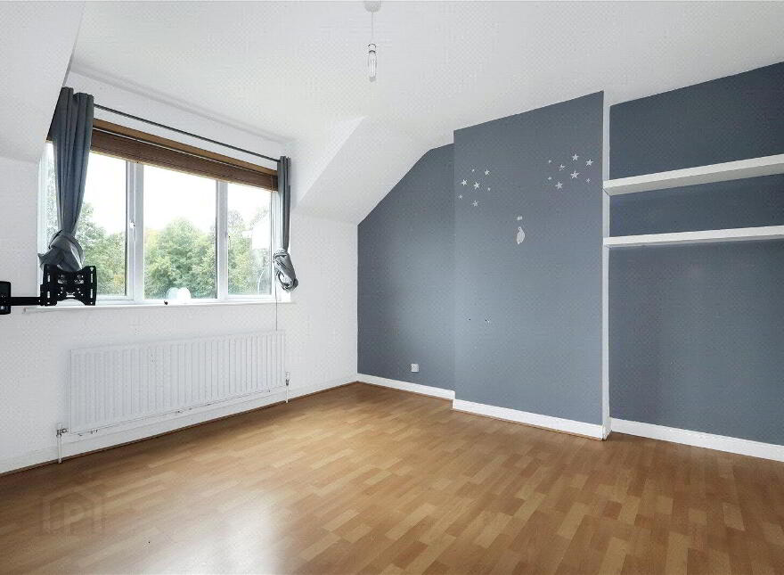 2 Rosewood Glen, Lisburn, BT28 2FH