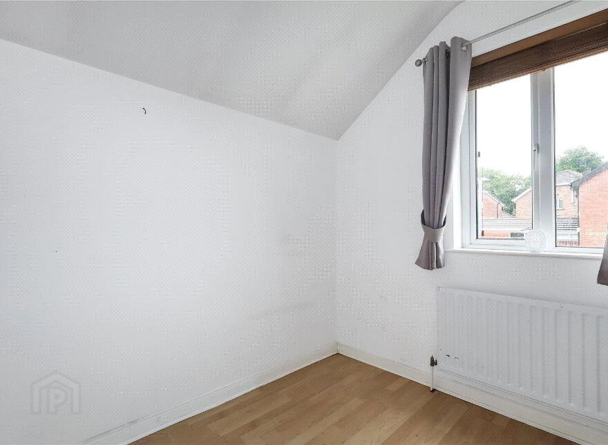 2 Rosewood Glen, Lisburn, BT28 2FH