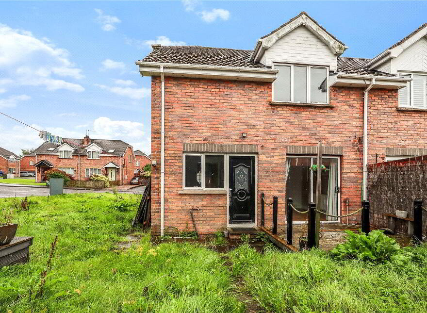 2 Rosewood Glen, Lisburn, BT28 2FH