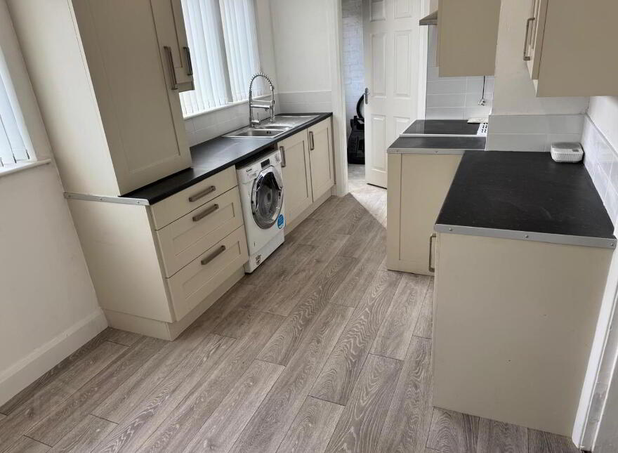 6 Drumnamoe Avenue, Lurgan, BT67 9EW