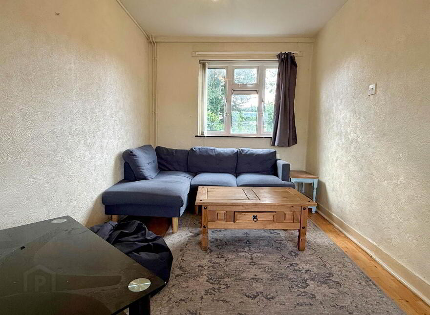 143 Mount Merrion Avenue, Belfast, BT6 0FN