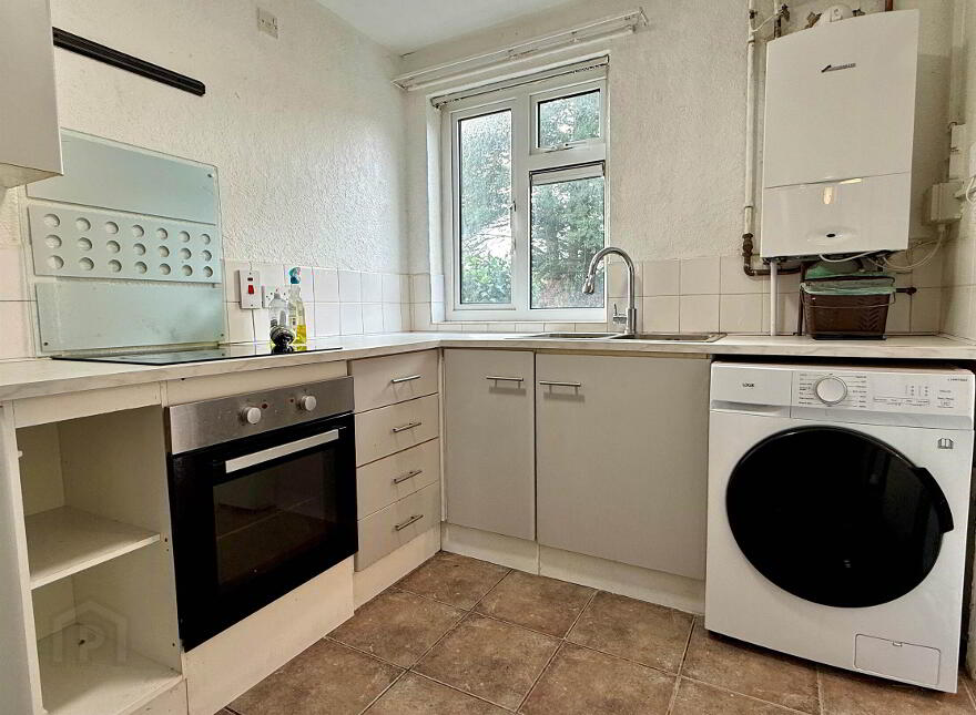 143 Mount Merrion Avenue, Belfast, BT6 0FN