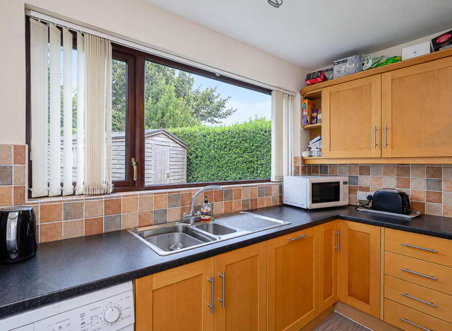 421 Cregagh Road, Belfast, BT6 0LF