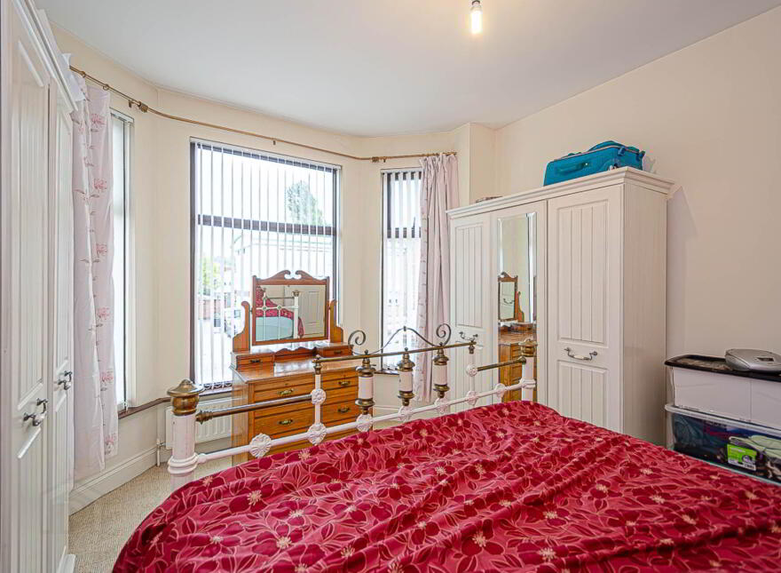 421 Cregagh Road, Belfast, BT6 0LF