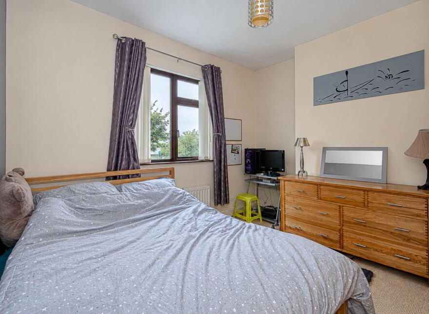 421 Cregagh Road, Belfast, BT6 0LF
