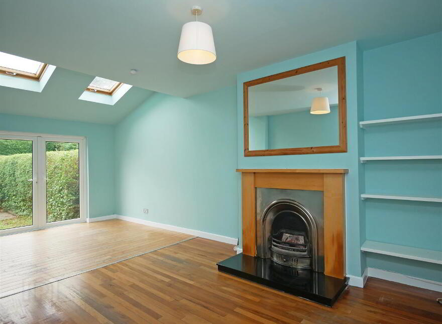 42 Newton Park, Four Winds, Belfast, BT8 6LJ