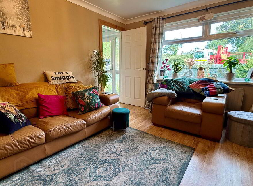 37 Ryan Park, Ballygowan Road, Belfast, BT5 7TY