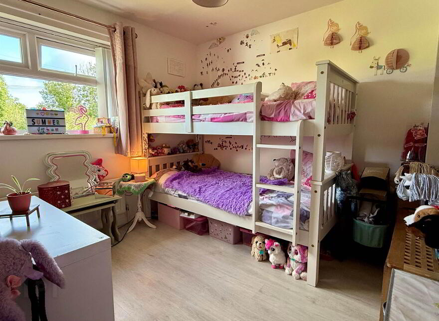 37 Ryan Park, Ballygowan Road, Belfast, BT5 7TY