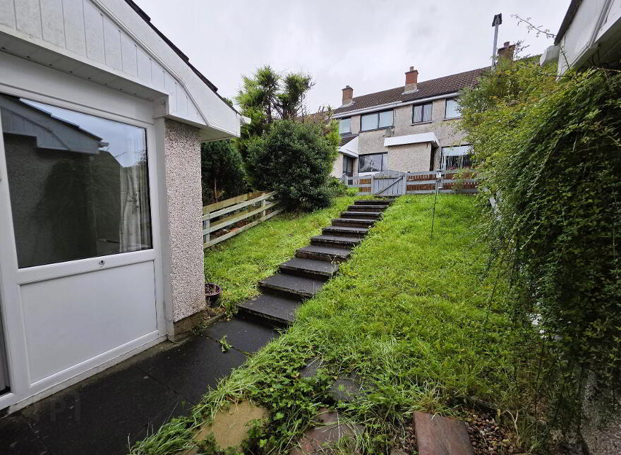 9 Larch Grove, Newtownabbey, BT36 5NQ