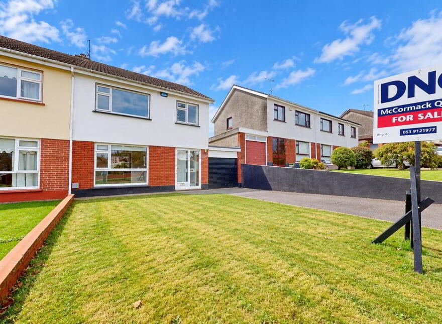 15 Bayview Drive, Wexford Town, Y35K0W7