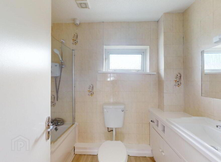 15 Bayview Drive, Wexford Town, Y35K0W7