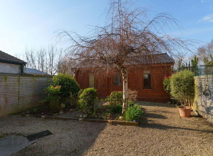 98 Loreto Avenue, Rathfarnham, Dublin 14, D14K8N9
